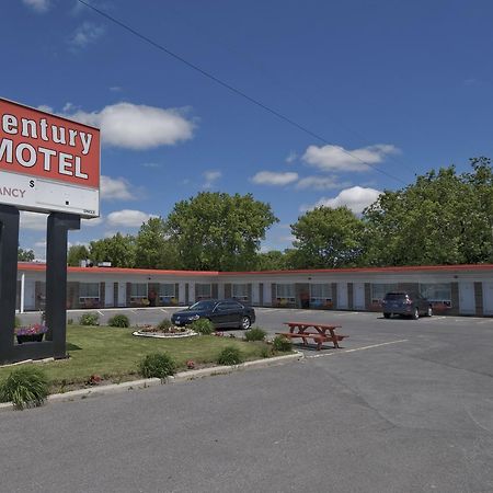 Century Motel Cornwall Bagian luar foto